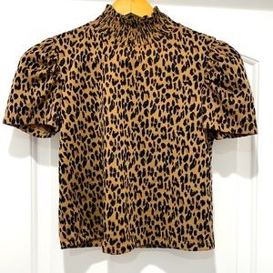 Leopard short sleeve shirt
